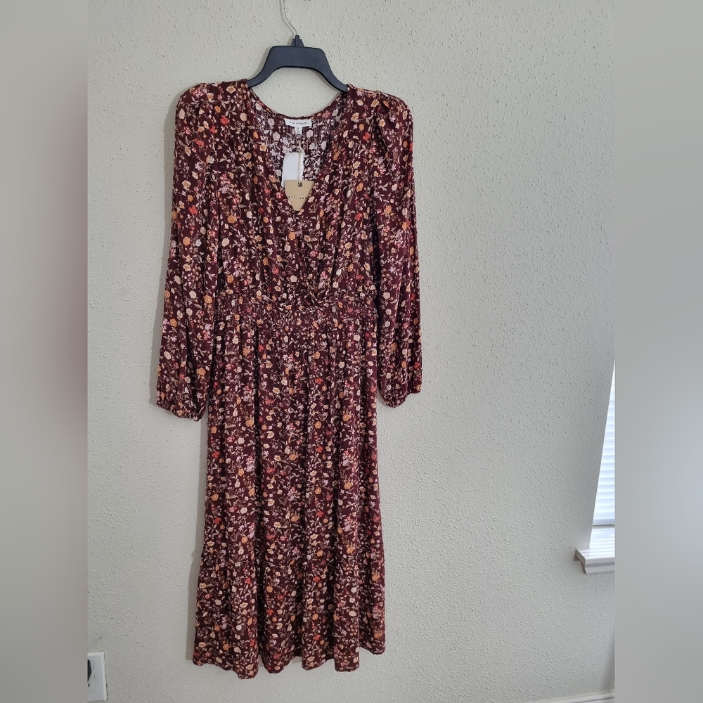 Blu Pepper Brown Floral Printer Dress, Size (S)  New With Tags.